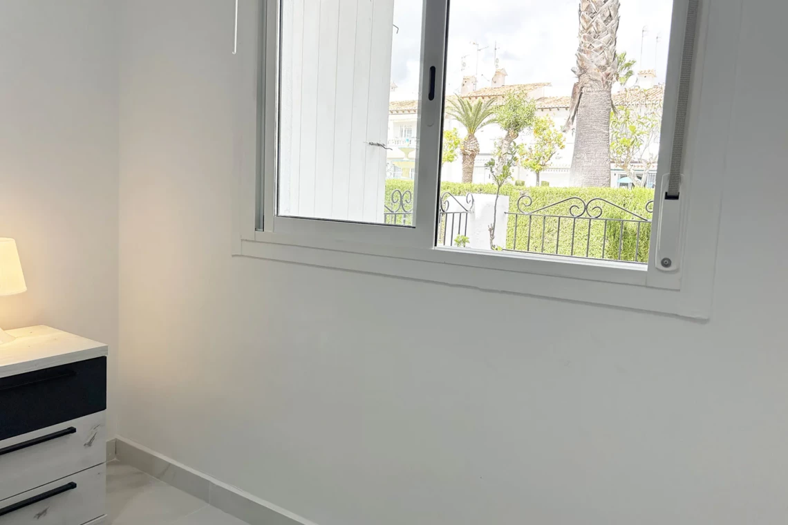 Poolside Bungalow Orihuela Costa - Photo 14