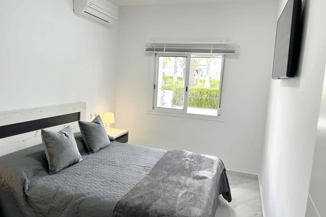 Poolside Bungalow Orihuela Costa - Photo 30