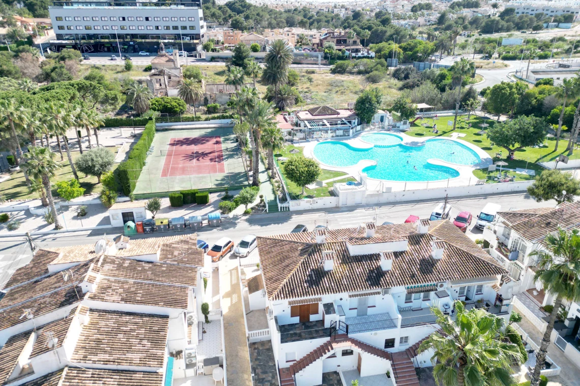 Poolside Bungalow Orihuela Costa - Photo 49
