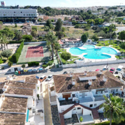 Bungalow Torrevieja Lake Garden - Photo 11