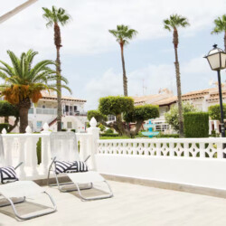 Bungalow Torrevieja Lake Garden - Photo 17