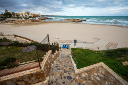 Cala Capitán beach cove in Cabo Roig, Orihuela Costa