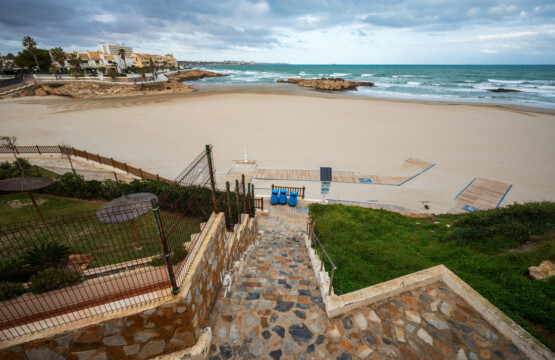 Cala Capitán beach cove in Cabo Roig, Orihuela Costa